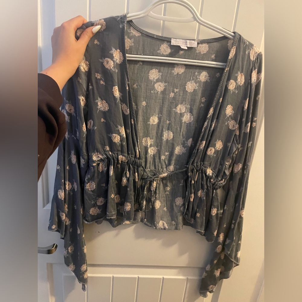 cinch detail blouse